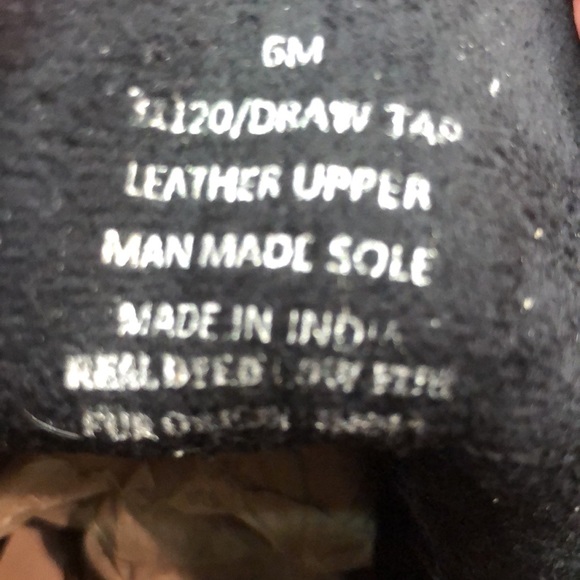 Diva.True Size 6 Ponyhair Ankle Bootie offwhite and black!Draw top and 6.5” tall - Picture 11 of 11